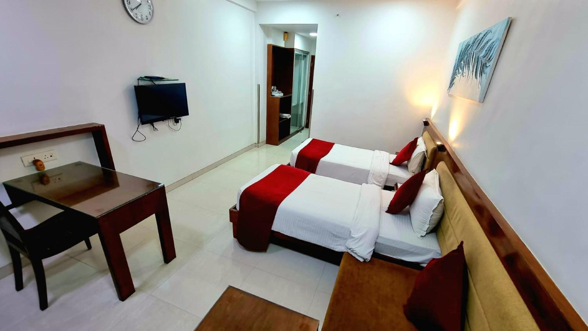 Hotel Raviraj, Chhatrapati Sambhaji Nagar Aurangābād Exterior foto